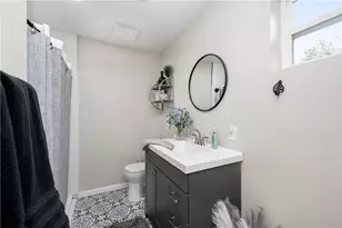 145 Robinson Pl, Perry Township, PA 16041 - Photo 29