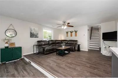 145 Robinson Pl, Perry Township, PA 16041 - Photo 15