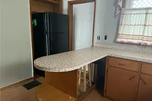 51 E Highland Ave, Uniontown, PA 15401 - Photo 7