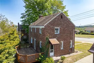 216 Commonwealth Ave, West Mifflin, PA 15122 - Photo 31