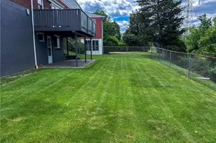 231 Spartan Dr, Monroeville, PA 15146 - Photo 7