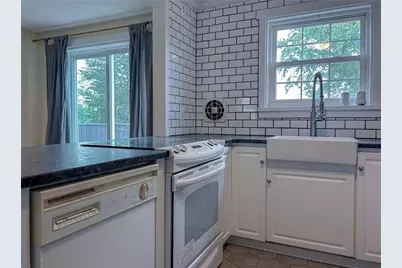 231 Spartan Dr, Monroeville, PA 15146 - Photo 15