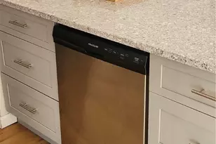 4931 Kincaid St, Pittsburgh, PA 15224 - Photo 11