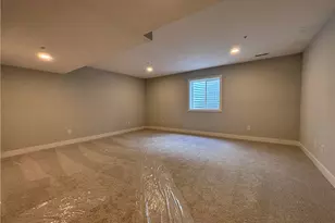 243 Lucca Ln, Pittsburgh, PA 15241 - Photo 15