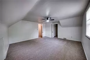 464 Willow Ave, Hempfield Township, PA 15601 - Photo 17