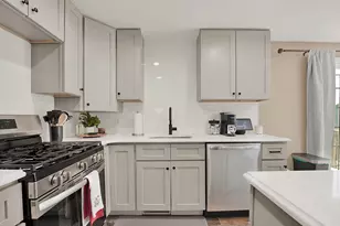 145 Easy St, Latrobe, PA 15650 - Photo 11