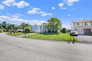 145 Easy St, Latrobe, PA 15650 - Photo 25