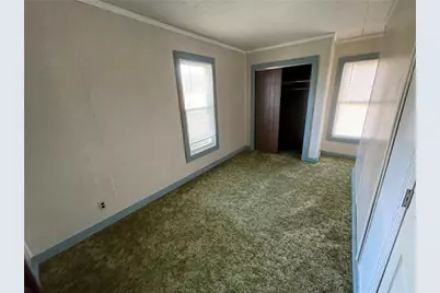 211 S Walnut St, New Castle, PA 16101 - Photo 15