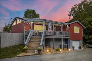 1824 VanBuren St, Aliquippa, PA 15001 - Photo 1