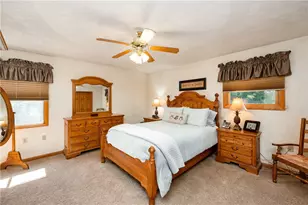 120 Blossom Dr, Center Township, PA 16001 - Photo 17