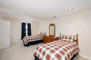 120 Blossom Dr, Center Township, PA 16001 - Photo 29