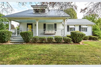 1202 Willowbrook Rd, Shenango Township, PA 16101 - Photo 1