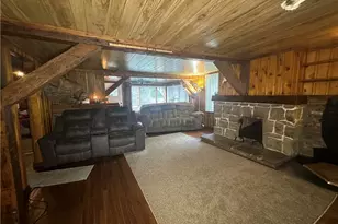 489 Crisswell Rd, Penn Township, PA 16002 - Photo 15