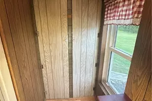 489 Crisswell Rd, Penn Township, PA 16002 - Photo 23