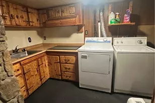 489 Crisswell Rd, Penn Township, PA 16002 - Photo 25