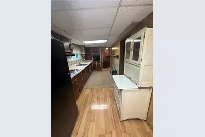 489 Crisswell Rd, Penn Township, PA 16002 - Photo 17