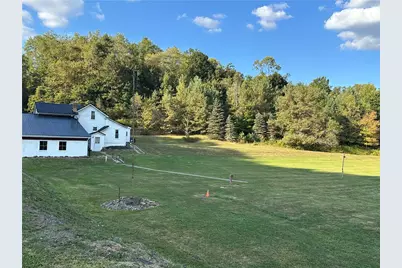 489 Crisswell Rd, Penn Township, PA 16002 - Photo 5