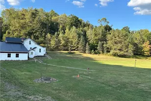 489 Crisswell Rd, Penn Township, PA 16002 - Photo 5