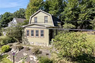 1020 Cedar Blvd, Pittsburgh, PA 15228 - Photo 1