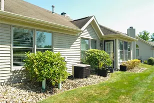 403 Hunt Club Dr, Hempfield Township, PA 15601 - Photo 41