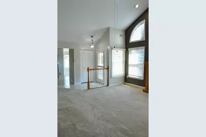 403 Hunt Club Dr, Hempfield Township, PA 15601 - Photo 11