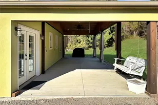 1224 Burgettstown Rd, Mt Pleasant Twp, PA 15340 - Photo 25