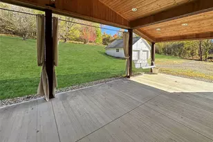 1224 Burgettstown Rd, Mt Pleasant Twp, PA 15340 - Photo 5