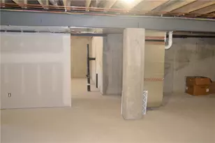 404 Haymaker Ct, Canonsburg, PA 15317 - Photo 37