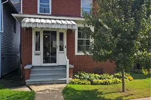 952 Roup Ave, Brackenridge, PA 15014 - Photo 1