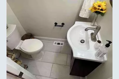 1617 W 9th St, Beaver Falls, PA 15010 - Photo 9