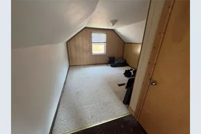 626 Ridgemont Dr, Banksville/Westwood, PA 15220 - Photo 15