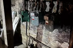 703 Chislett St, Pittsburgh, PA 15206 - Photo 29