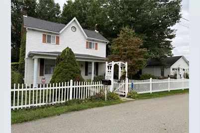 913 W First Avenue, Derry Township, PA 15627 - Photo 1