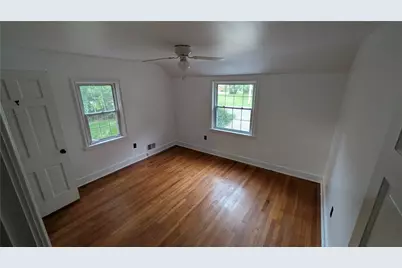 1885 Graham Blvd, Pittsburgh, PA 15235 - Photo 15