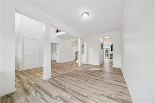 304 Jefferson Ct, Monroeville, PA 15146 - Photo 5