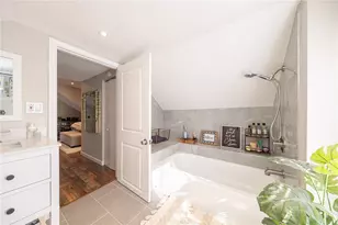 721 Linwood Dr, Pittsburgh, PA 15215 - Photo 15