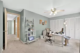 512 Dogwood Ct, Ross Twp, PA 15237 - Photo 21