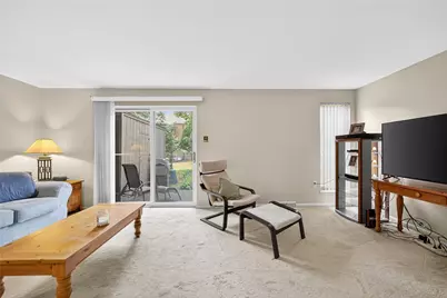 512 Dogwood Ct, Ross Twp, PA 15237 - Photo 3