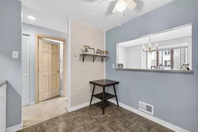 512 Dogwood Ct, Ross Twp, PA 15237 - Photo 11