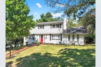 403 Sunderland Dr, Ross Twp, PA 15237 - Photo 1