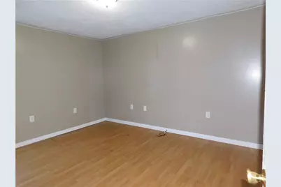 120 Clay St, Georges Township, PA 15401 - Photo 5