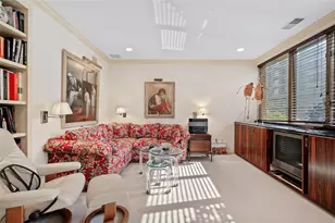 146 N Bellefield Ave, Pittsburgh, PA 15213 - Photo 15