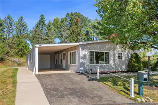 425 Vista Ln, Murrysville, PA 15668 - Photo 1