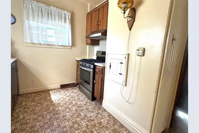 140 E Edison Ave, New Castle, PA 16101 - Photo 7