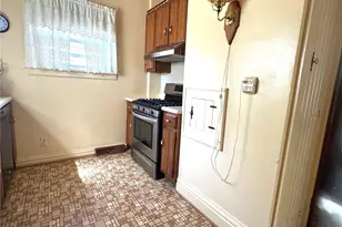 140 E Edison Ave, New Castle, PA 16101 - Photo 7