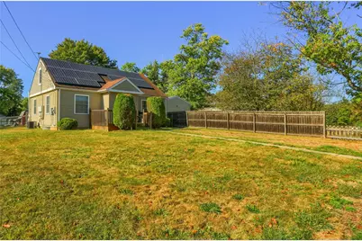 221 1st St, Beaver, PA 15009 - Photo 3