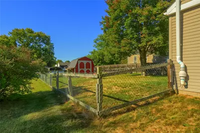 221 1st St, Beaver, PA 15009 - Photo 31