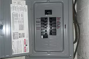 1638 Shady Dr, Farrell, PA 16121 - Photo 17