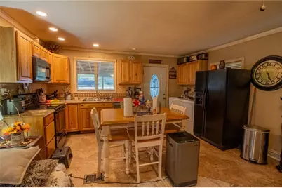 1211 Wilko, Rostraver, PA 15062 - Photo 7