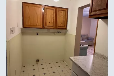 221 S Oakland Ave, Sharon, PA 16146 - Photo 13